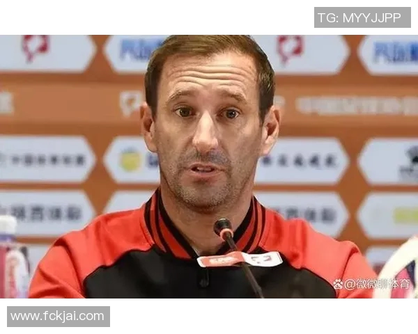 南京篮球队在洲际杯积分榜上以73分稳居第一名表现出色 南京篮球队在洲际杯积分榜上以73分稳居第一名表现出色