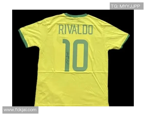 著名4号足球明星的传奇生涯与场上风采全解析 著名4号足球明星的传奇生涯与场上风采全解析